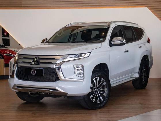 MITSUBISHI PAJERO SPORT 2.4 16V MIVEC TURBO DIESEL HPE AWD AUTOMÁTICO